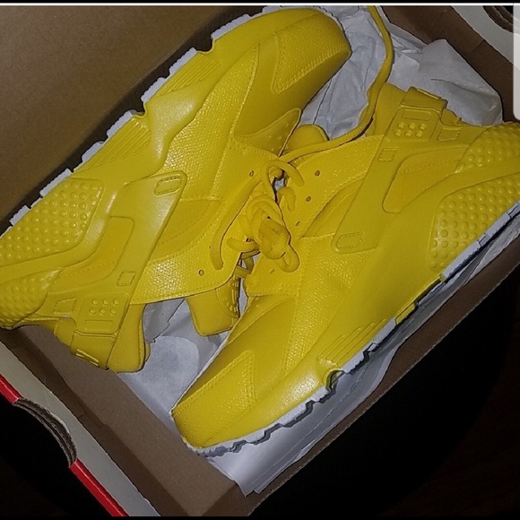 Yellow huarache - Picture 3 of 3